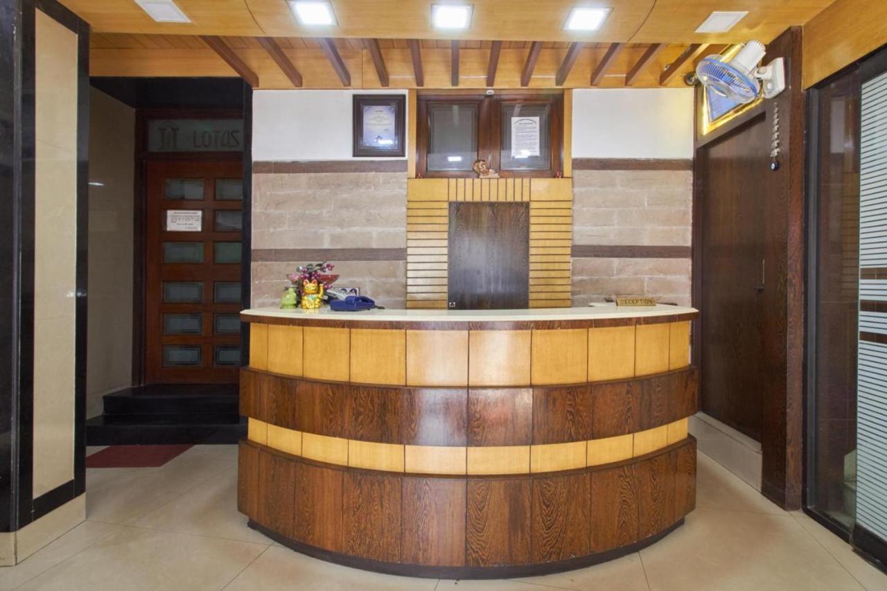 Hotel Pushpak International